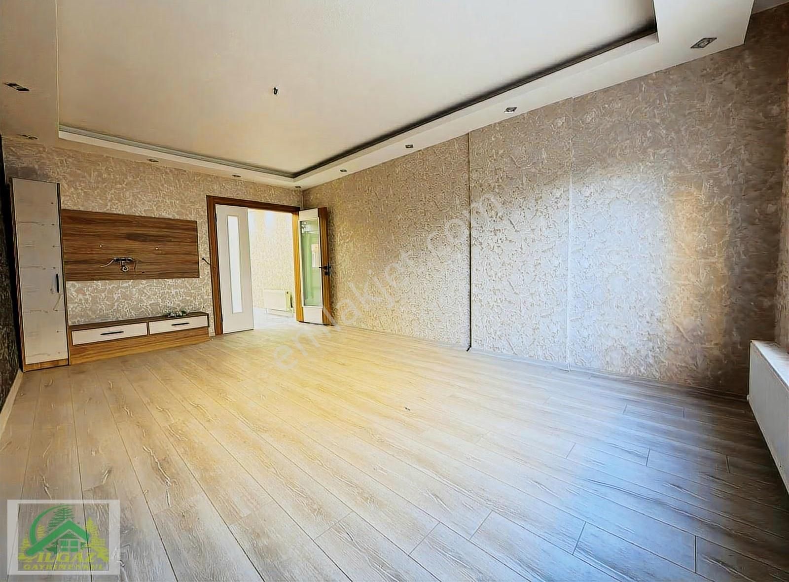 Antares Avm'ye Komşu Cadde Üzeri Lüks Yapılı 3+1 Bağımsız Daire - Görsel 2