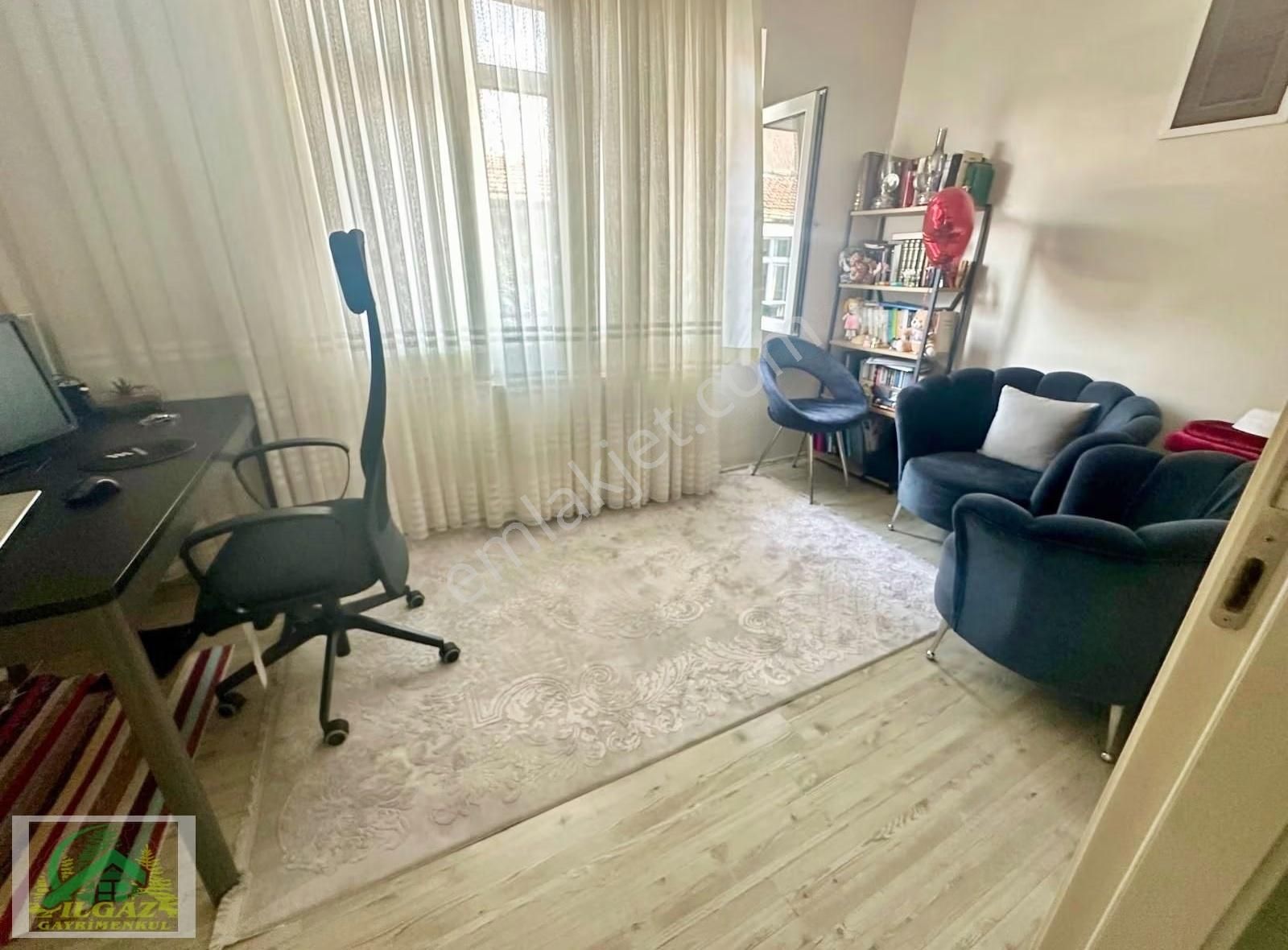 Basın Caddesi Yakını 3+1 2.kat Bağımsız Yapılı Masrafsız Daire ! - Görsel 13