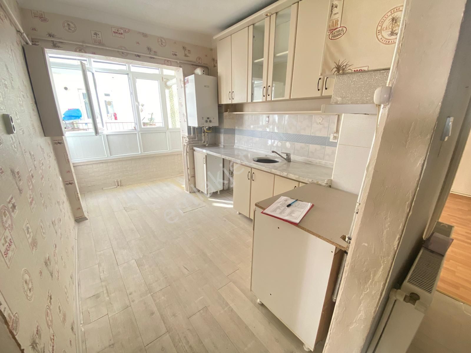 Sincan Mareşal Çakmak Mhde 3+1 Ara Katta Ebeveyn Banyolu Harika Konumda Daire - Görsel 3