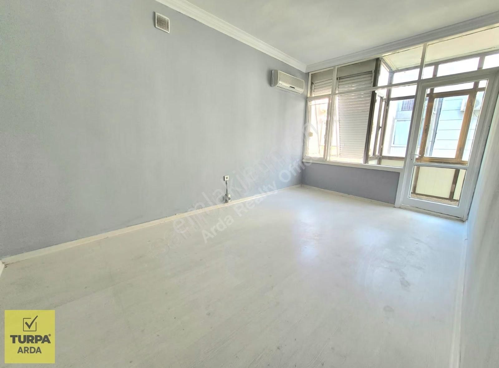 Alaybey Merkez Çarşı Yakını Çift Cephe 2+1 115 M² - Görsel 4