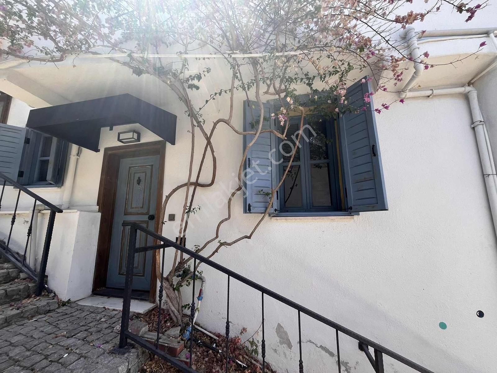 Fethiye Paspatur Girişinde Harika Konumda Uzun Dönem Kiralık 1+1 - Görsel 13