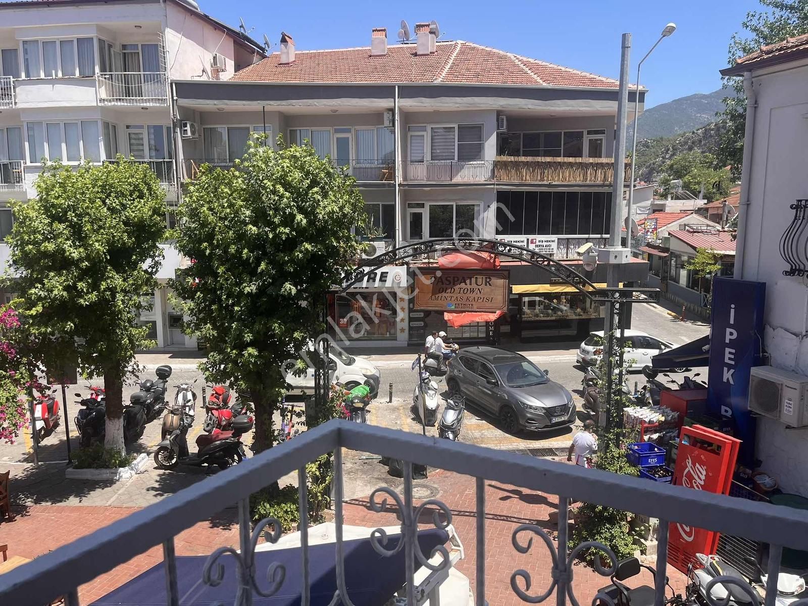 Fethiye Paspatur Girişinde Harika Konumda Uzun Dönem Kiralık 1+1 - Görsel 16