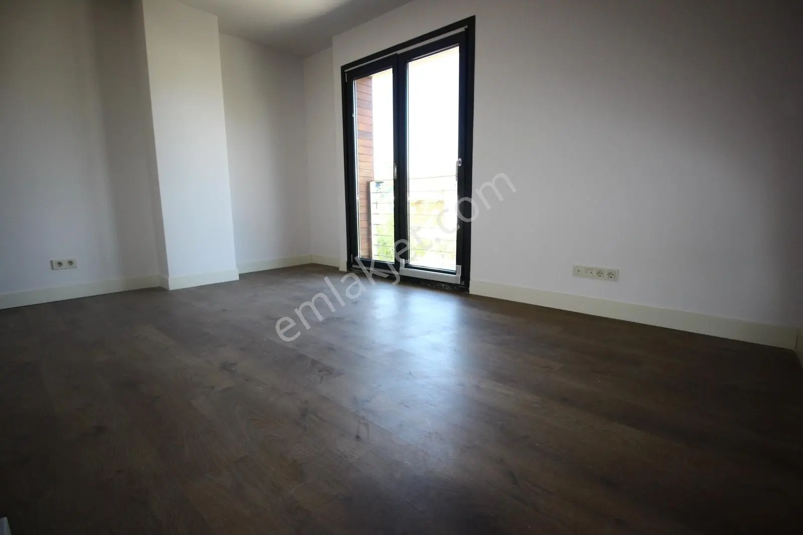 Tamiş'den Tuzla Marine Villalarında Havuzlu 5+2 Triplex Villa - Görsel 22