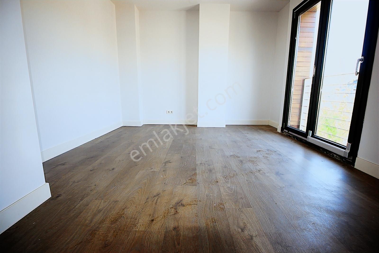 Tamiş'den Tuzla Marine Villalarında Havuzlu 5+2 Triplex Villa - Görsel 19