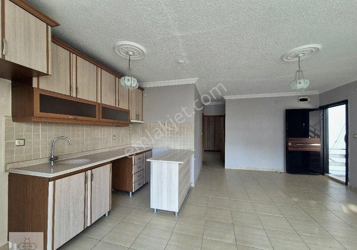 Bee'den Kiralık Müstakil Konumda Orta Kat Daire - Görsel 6