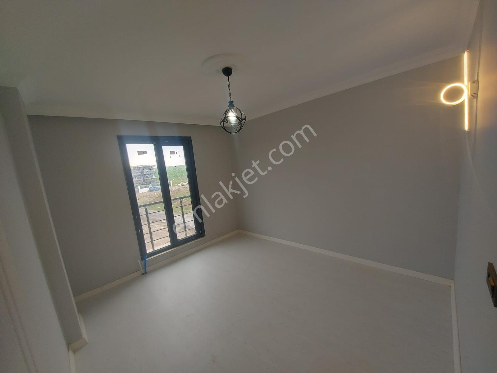 Yeniçiftlik Merkezde Ultra Lüks Köşe 4+1 Tribleks Villa - Görsel 16
