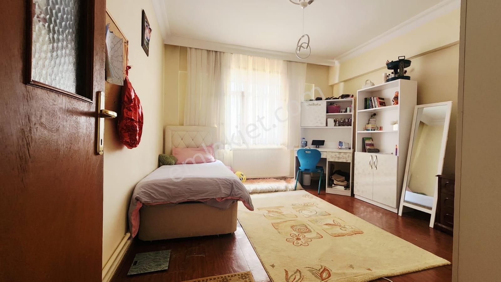 Kalecik Emlak'tan Fatih Mahallelsinde Güney Doğu Cepheli 3+1 - Görsel 15