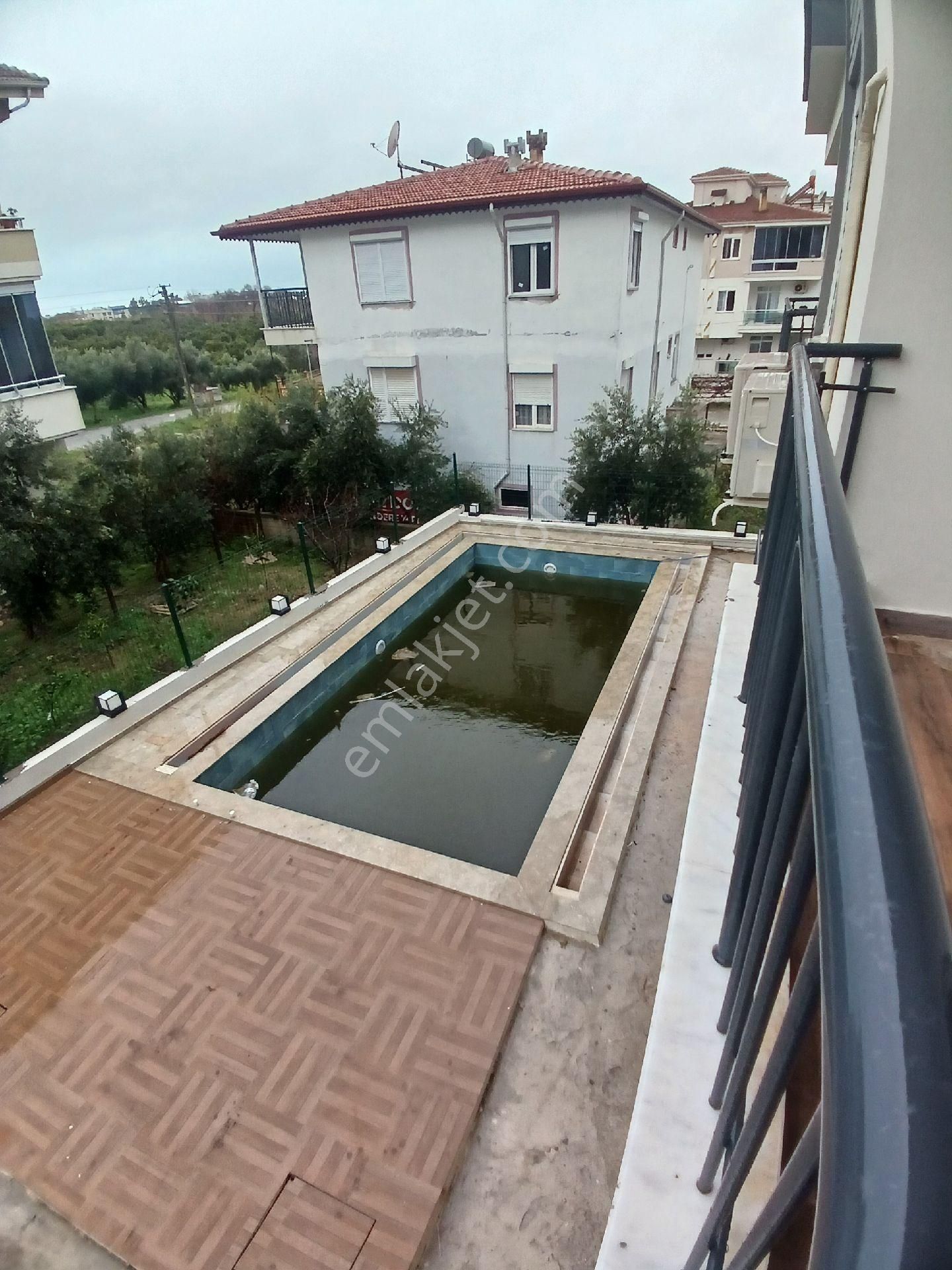 İlica Satılık Havuzlu 1+1 Daire - Görsel 14
