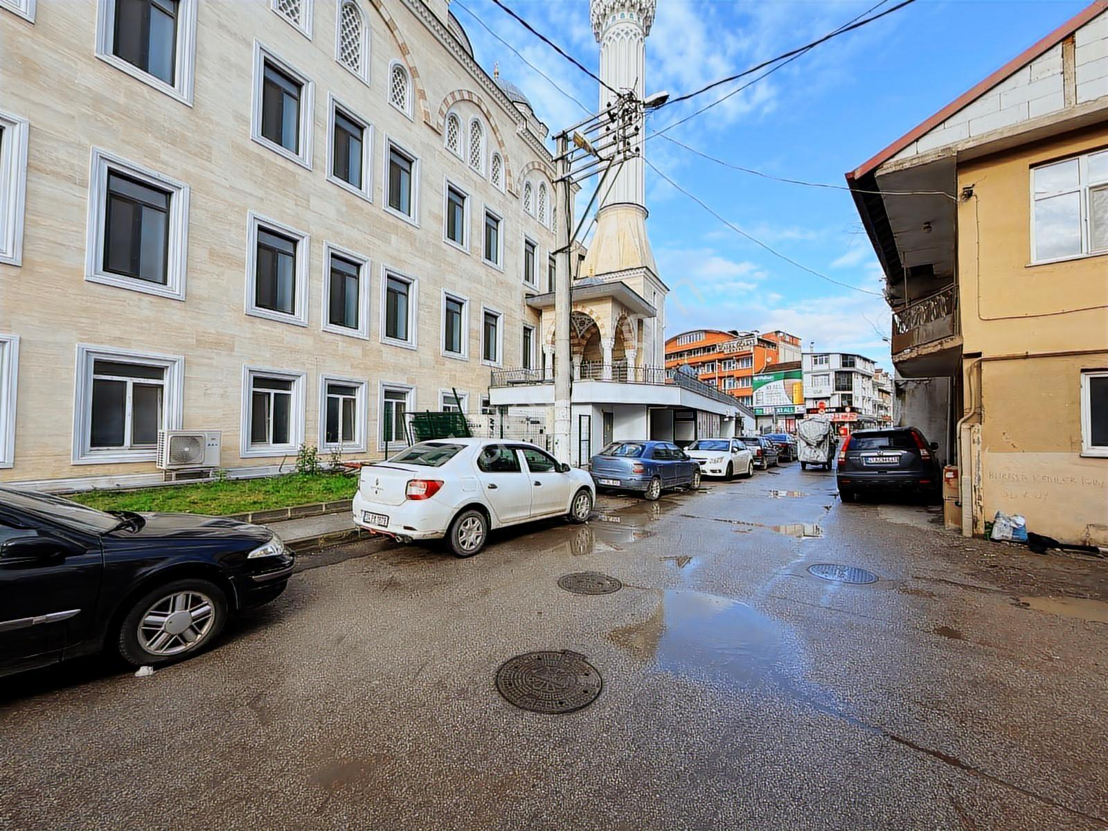 Tarcanlardan Merkezde Tramvay Hattı Üzerinde Sıfır Dubleks Ofis - Görsel 5