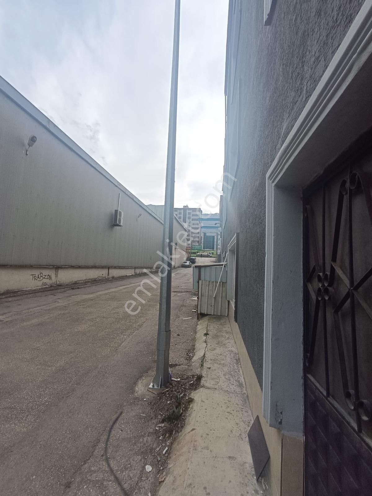 Bursa / Yıldırım Yavuzselim Mahallesinde Kiralık Atolye 400 M2 - Görsel 15