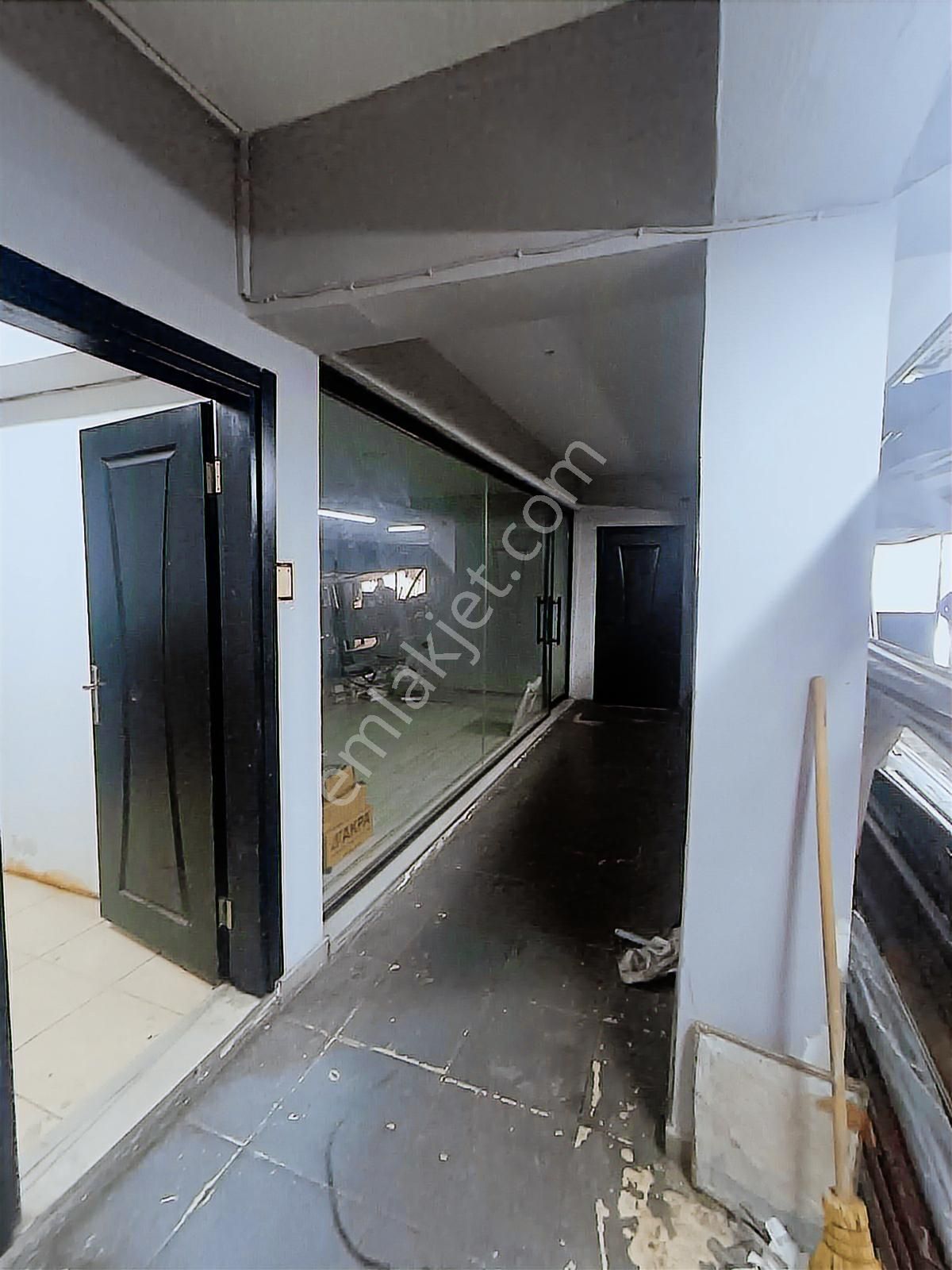 Bursa / Yıldırım Yavuzselim Mahallesinde Kiralık Atolye 400 M2 - Görsel 8