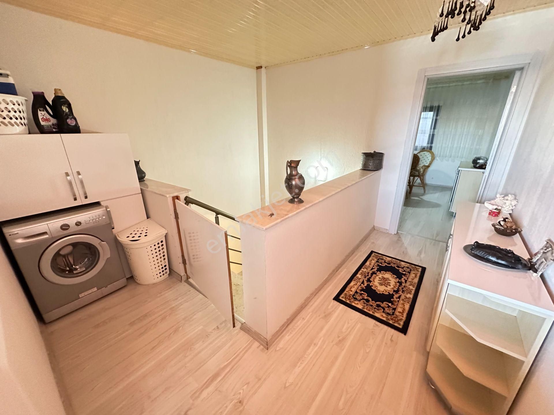 İzmir Seferihisar Ürkmez'de Plaja 300m Ayrı Mutfaklı Satılık 4+1 Tripleks Villa - Görsel 19