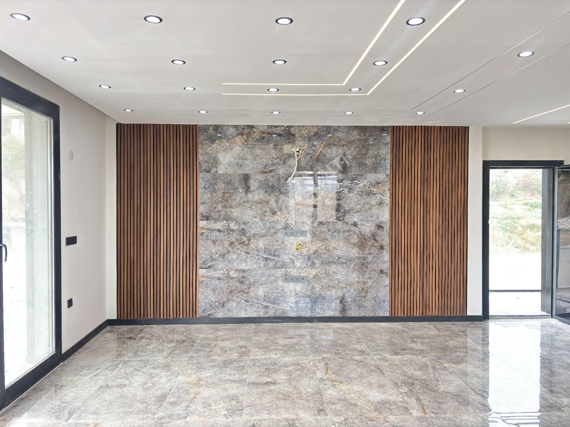 İzmir Seferihisar Doğanbey'de Kaliteli Lüks Deniz Manzaralı Satılık 4+1 Tripleks Villa - Görsel 13