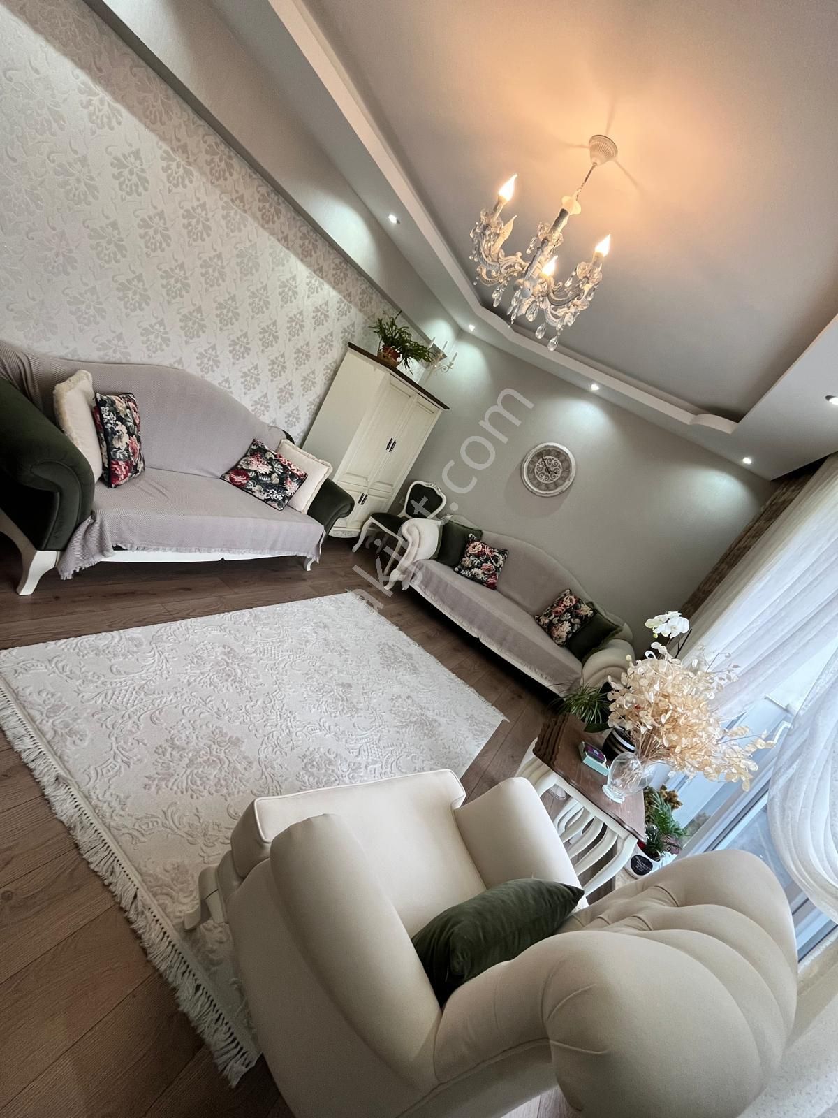 Yeni Bina Asansörlü Ön Cephe Giyinme Odalı + Kiler 3+1 Dublex - Görsel 6