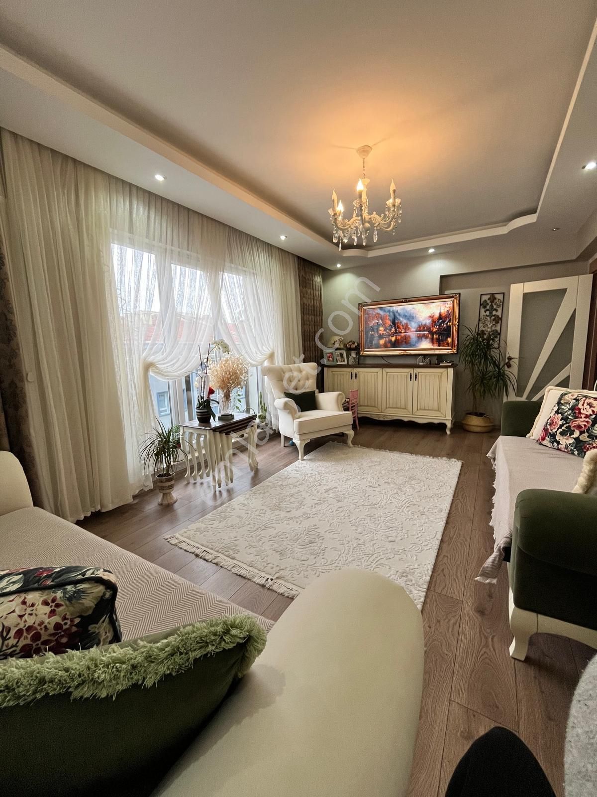 Yeni Bina Asansörlü Ön Cephe Giyinme Odalı + Kiler 3+1 Dublex - Görsel 7