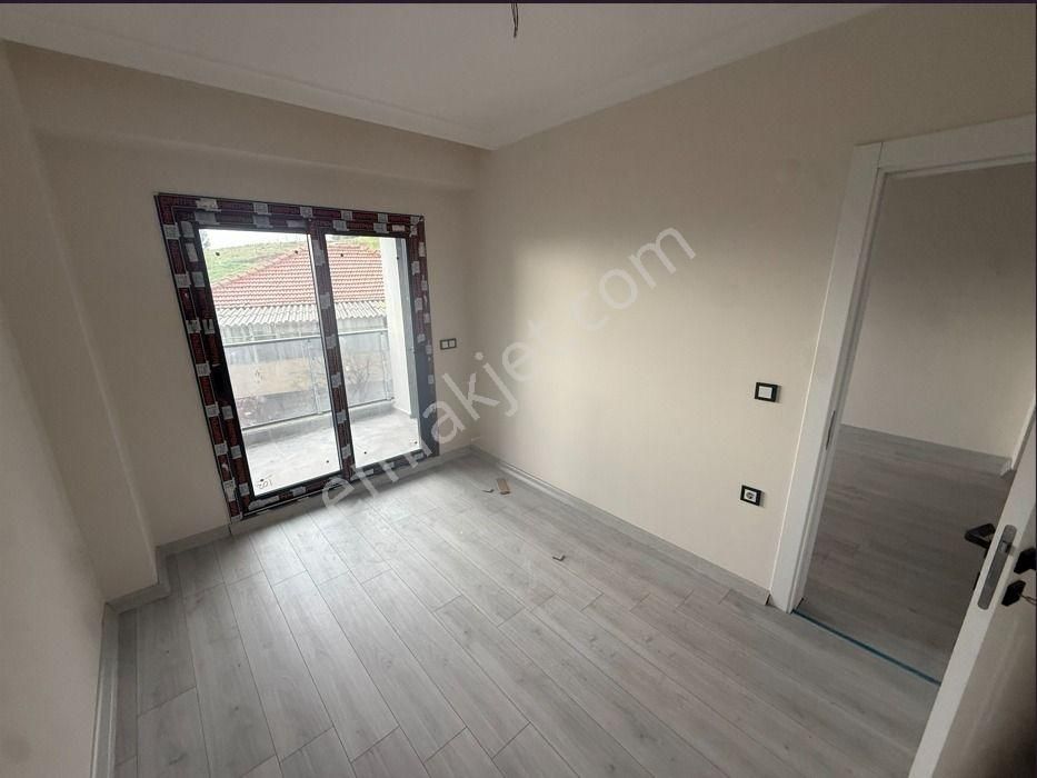 Ulukent Geniş Kullanım Alanına Sahip 1+1 Satılık Daire - Görsel 4