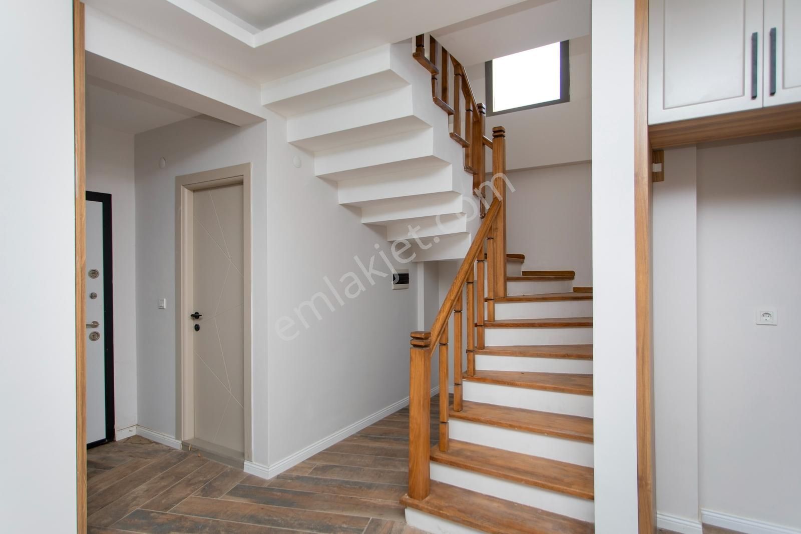 Foça Atatürk Mah. Satılık Müstakil Bahçeli 2+1 Dubleks Villa - Görsel 31