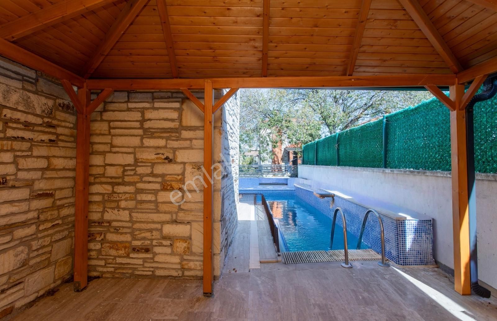 Foça Atatürk Mah. Satılık Müstakil Bahçeli 2+1 Dubleks Villa - Görsel 15