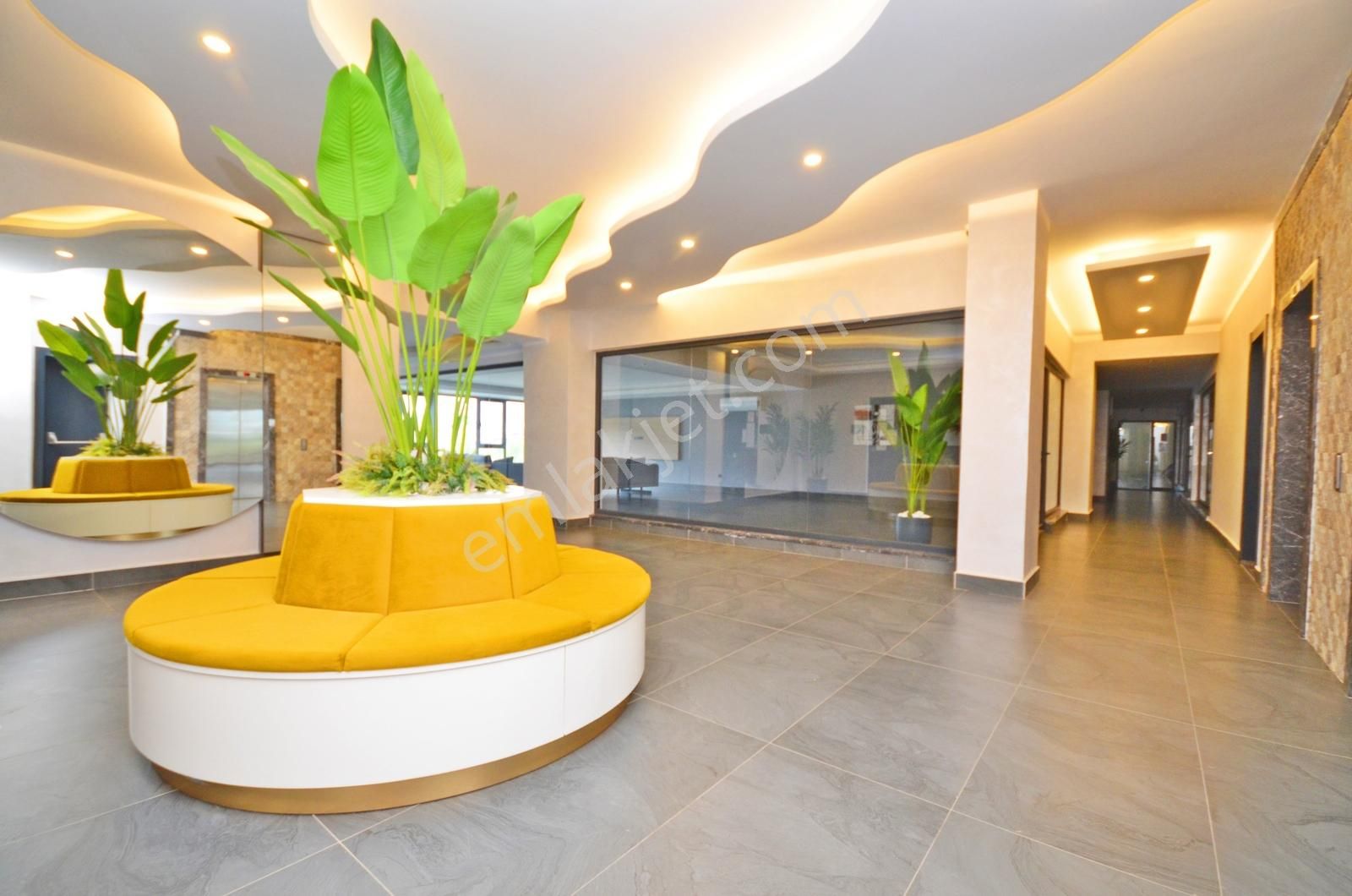 Alanya Demirtaş'da Manzaralı Satılık 2+1 Daireler Kapalı Havuzlu - Görsel 11