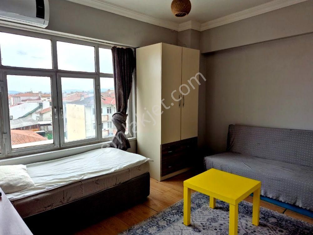 Adapazarı Merkezde Kiralık Eşyalı Stüdyo Daire - Görsel 8