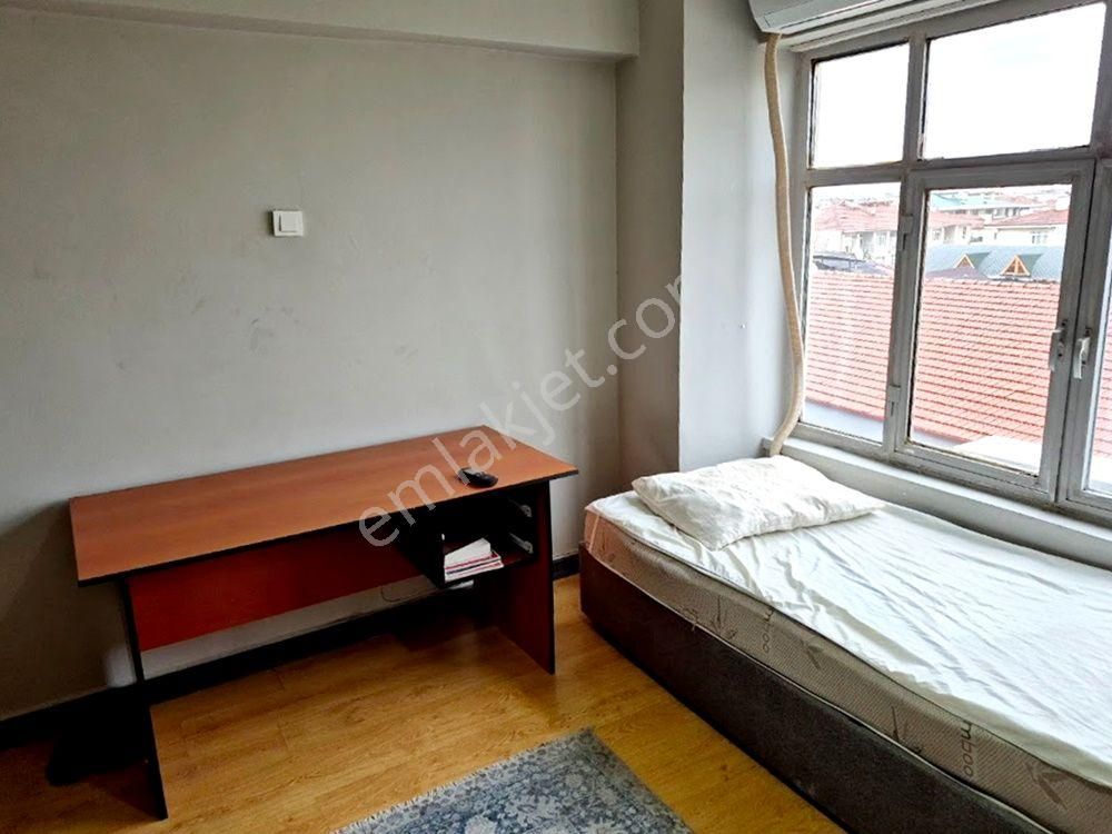 Adapazarı Merkezde Kiralık Eşyalı Stüdyo Daire - Görsel 12