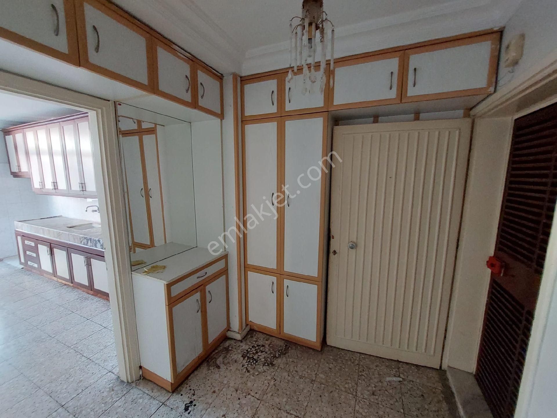 Yeşilyurt Mahallesi İbo Osman Caddesi 2+1 4/2 Katı Satılık Daire - Görsel 15