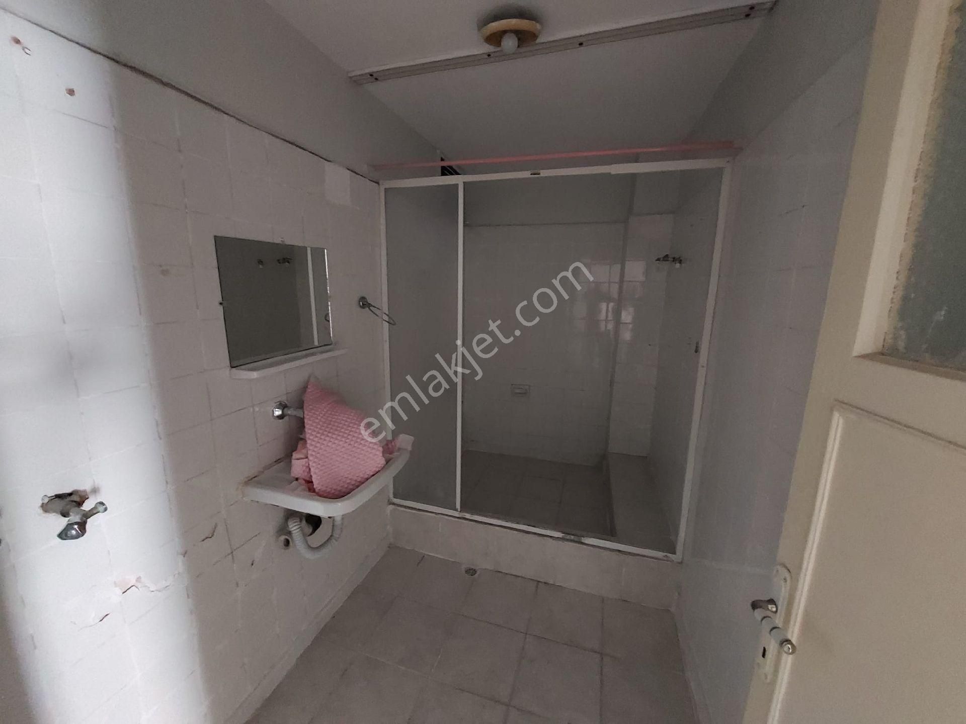 Yeşilyurt Mahallesi İbo Osman Caddesi 2+1 4/2 Katı Satılık Daire - Görsel 18