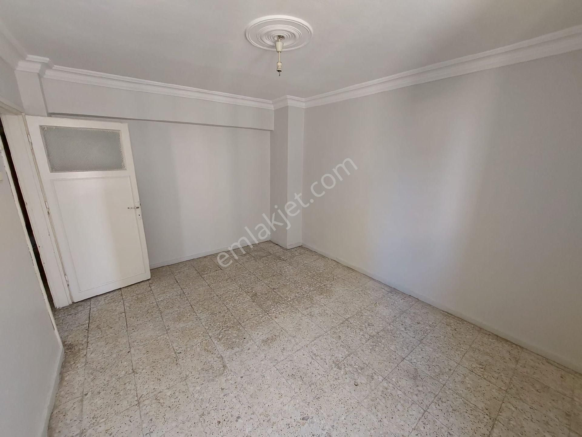 Yeşilyurt Mahallesi İbo Osman Caddesi 2+1 4/2 Katı Satılık Daire - Görsel 19