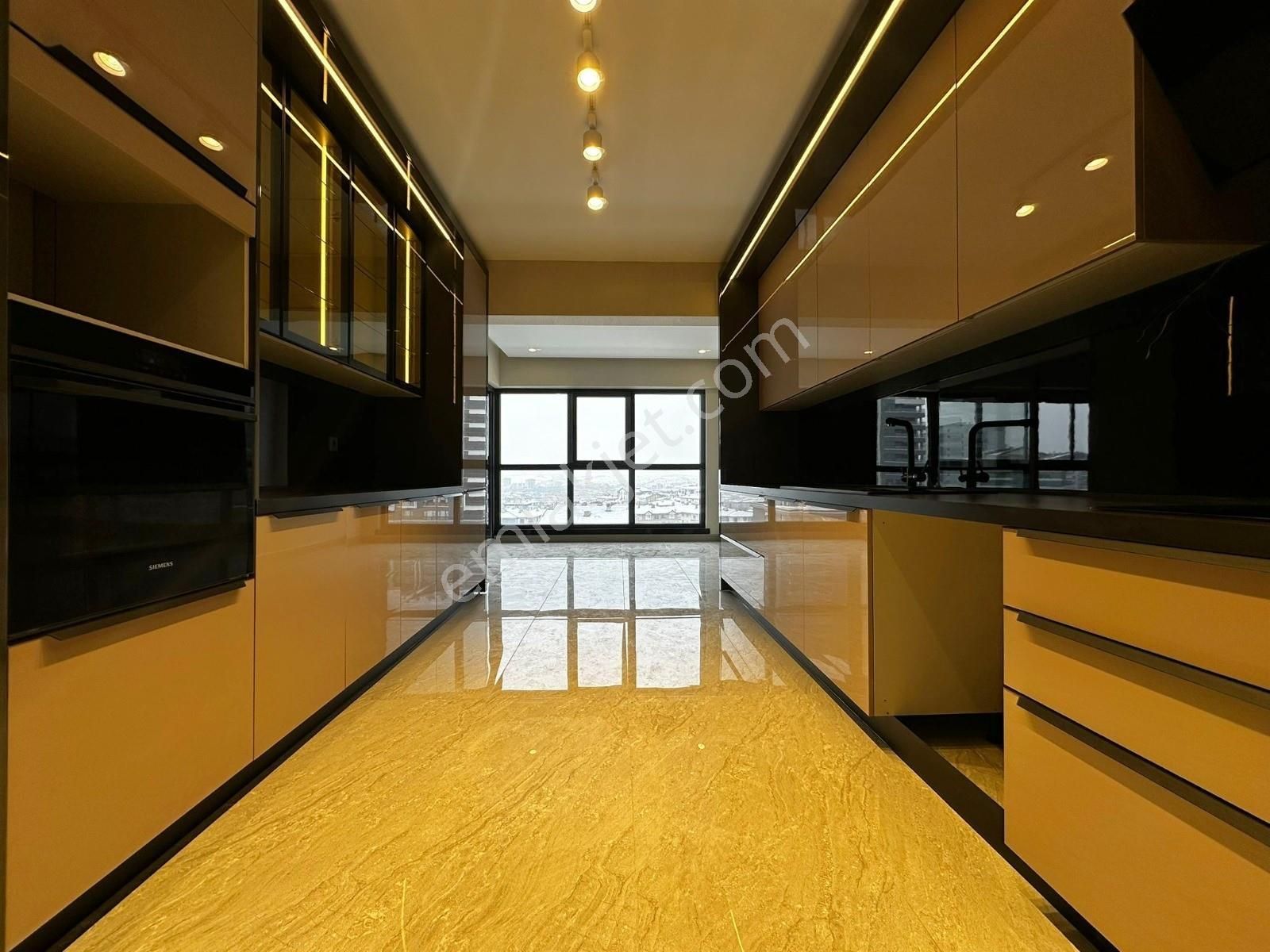 Çiftçioğullarından▃bulvar'da 7/24 Güvenlikli K.otoparklı Lüx 4+1