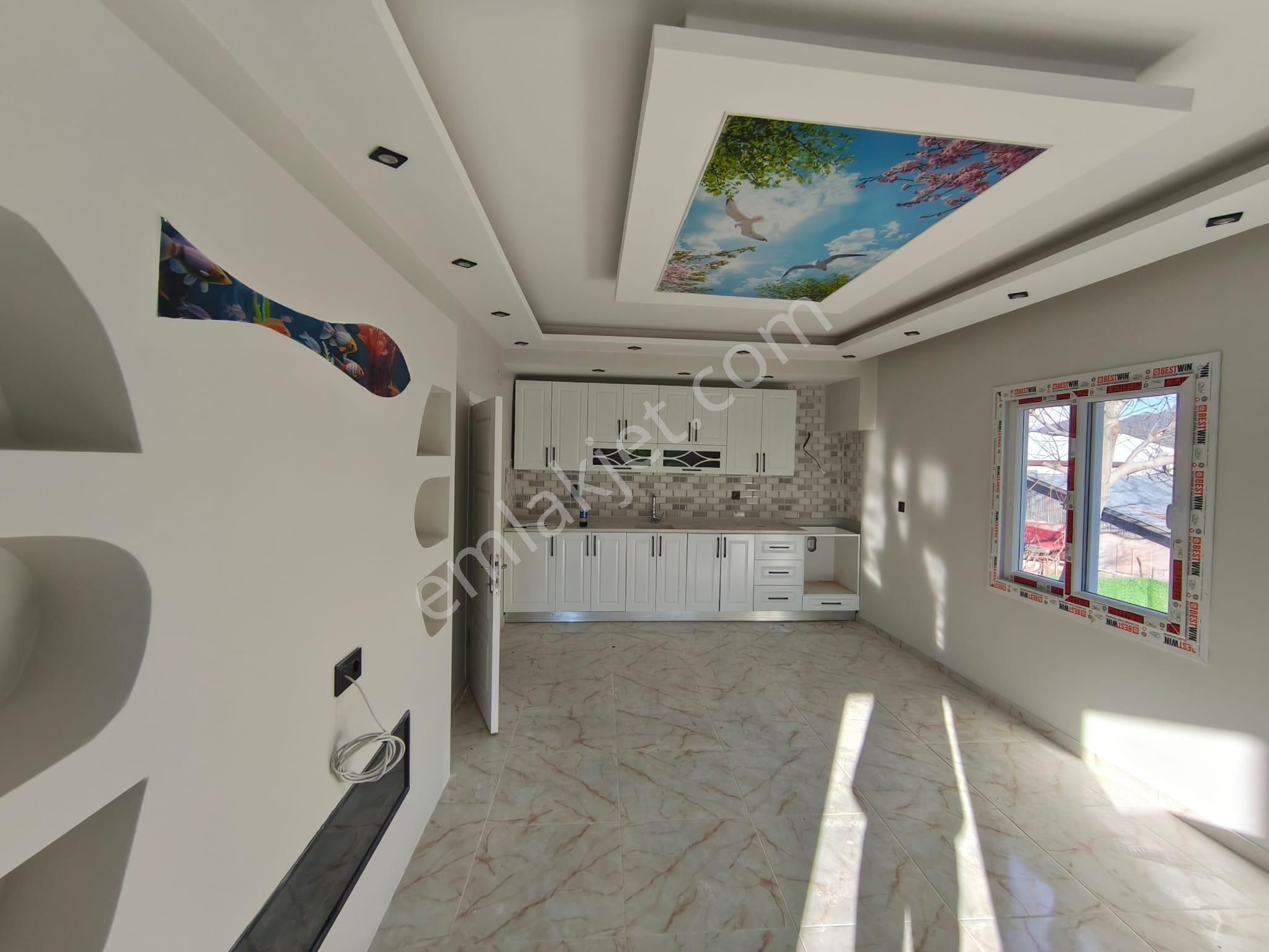 Kar Emlaktan Akçatekir Çarşı Merkezine Yakın 330 M2 Arsa İçinde 3+1 Müstakil Ev - Görsel 11