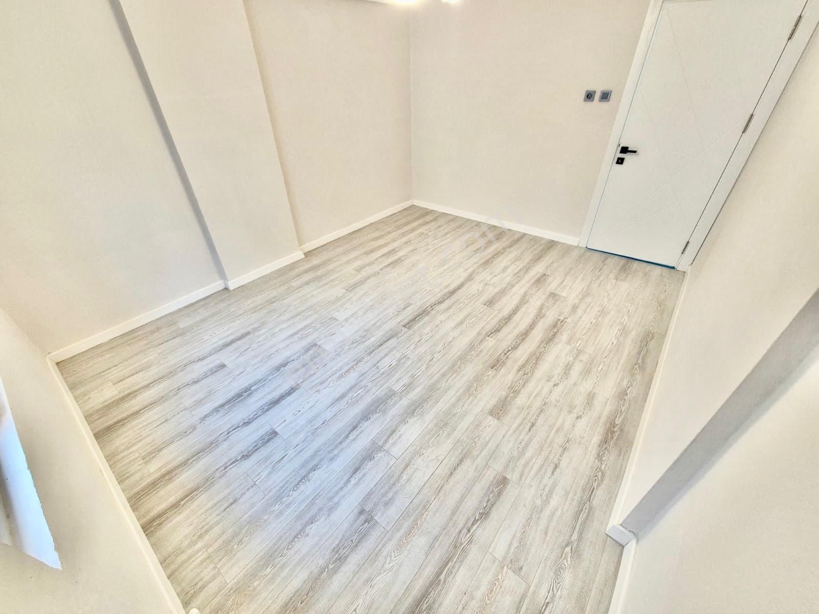 ▓karabuluttan▓akçay Merkez'de Ayrı Mutfak & Şık Tasarım 2+1 Daire - Görsel 14