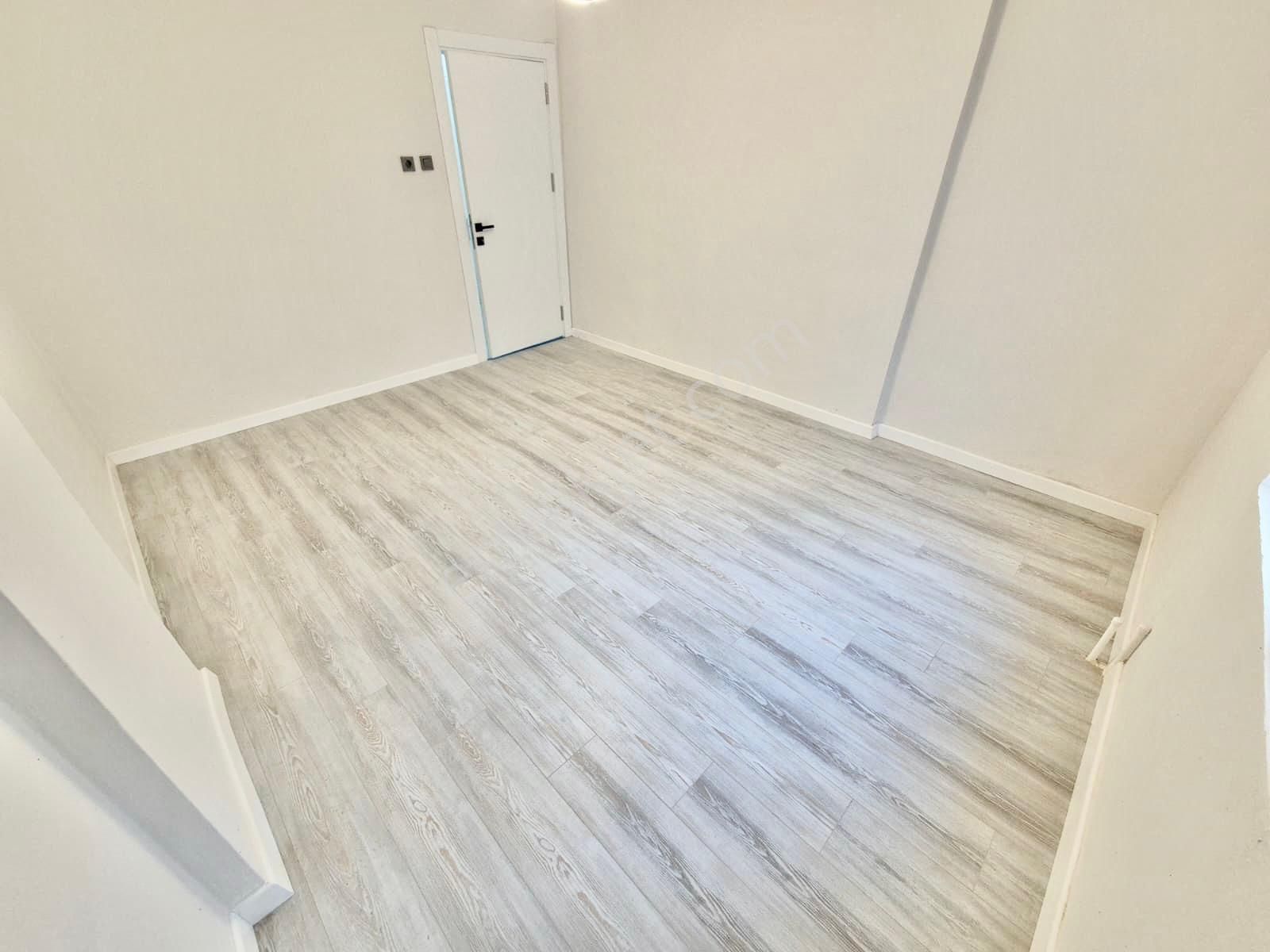 ▓karabuluttan▓akçay Merkez'de Ayrı Mutfak & Şık Tasarım 2+1 Daire - Görsel 11