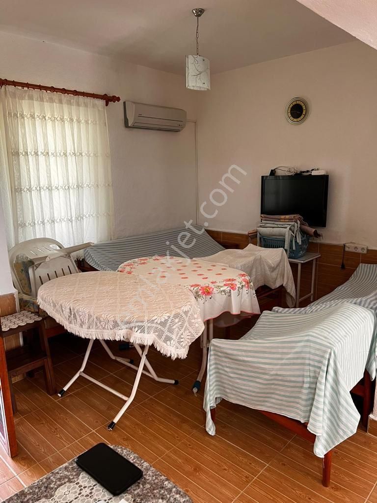 Türkler Mahallesinde Satılık 2+1 Villa - Görsel 3