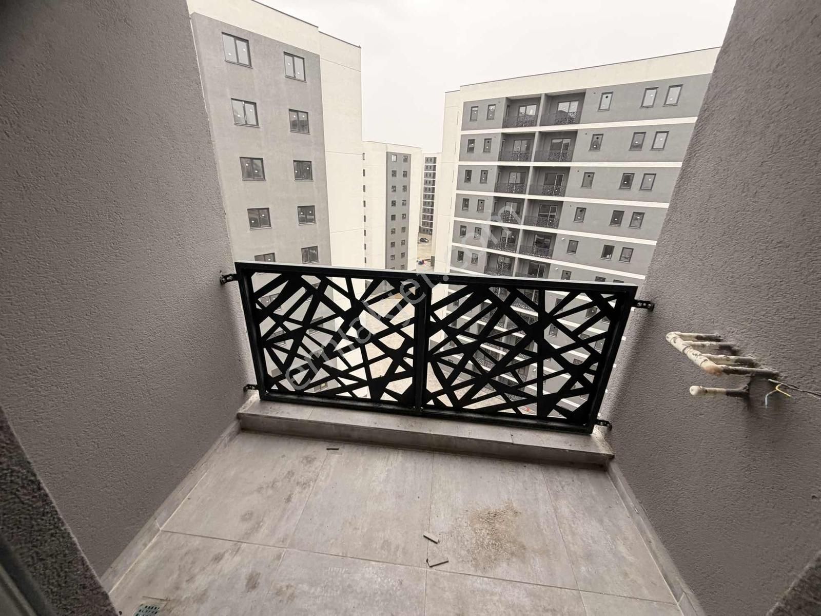 Yeni Prestij Yeni Hayatta 2+1 Site İçi 7.kat Daire Satılık - Görsel 3