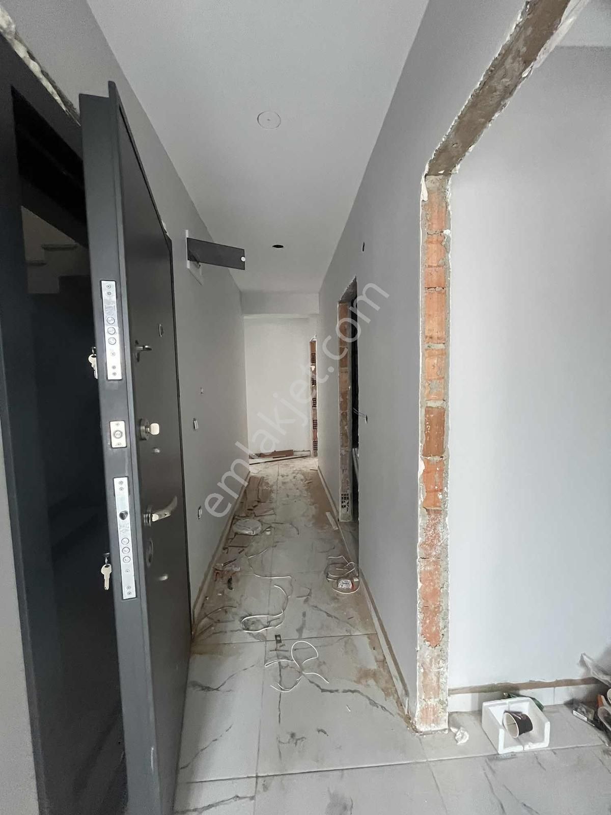 Ecem Emlaktan Kocamustafapaşa Merkezde Sıfır Bina Da Daire - Görsel 15