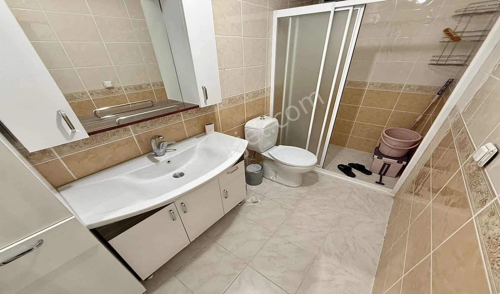 Keskinden Yüksek Kredili Ara Kat Cadde Üzeri Çift Banyolu - Görsel 7