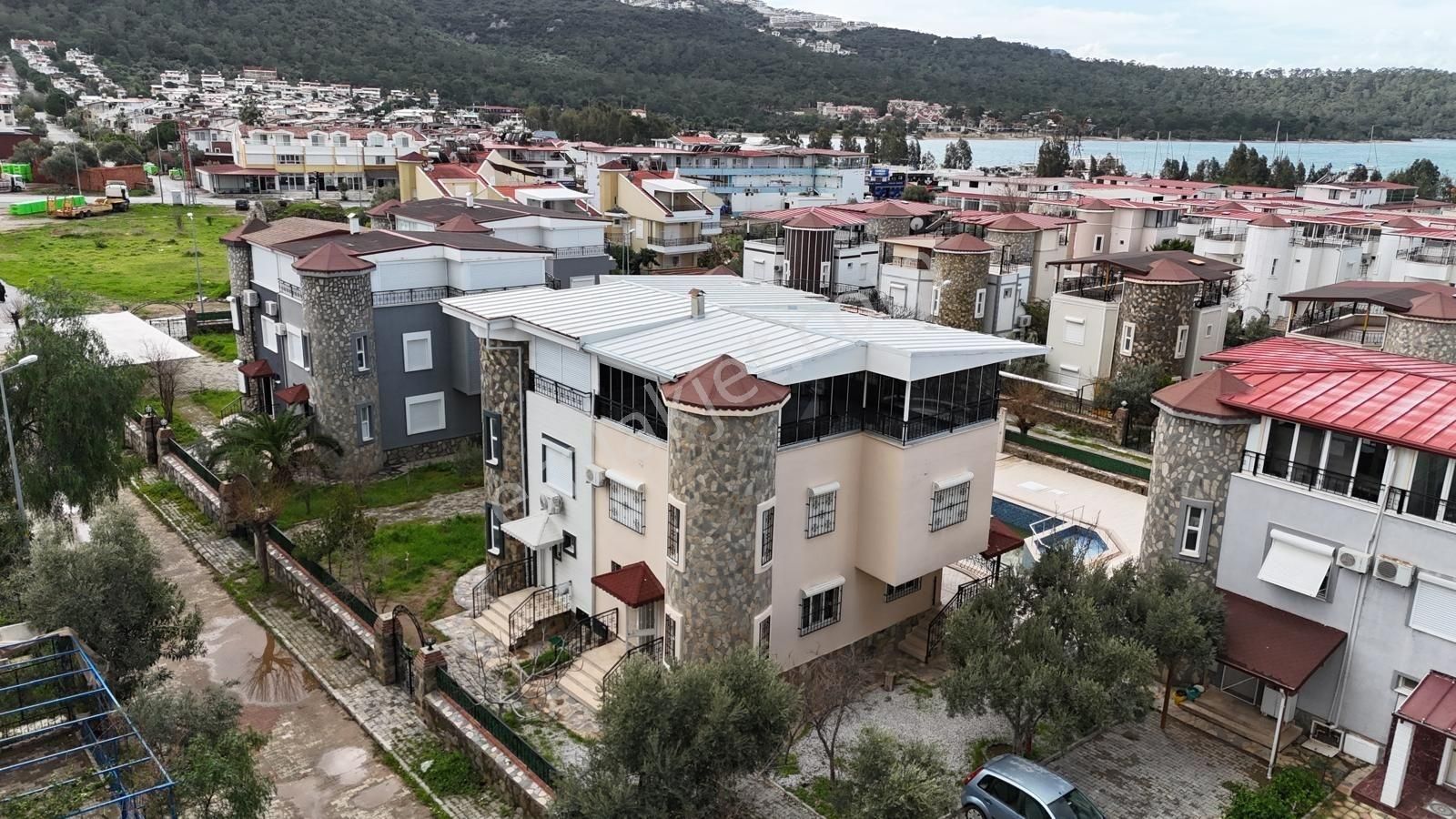 Didim Akbük Merkezde Denize 100 Metre 3+1 Müstakil Villa - Görsel 14