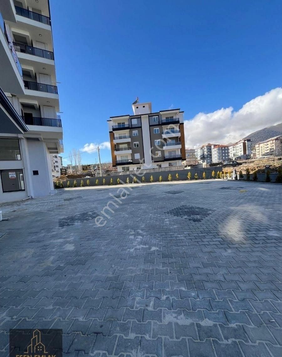 Antalya Elmalı İlçesinde Fethiye Caddesinde 2+1 Doğalgazlı Lüks Sıfır Kiralık Daire - Görsel 5