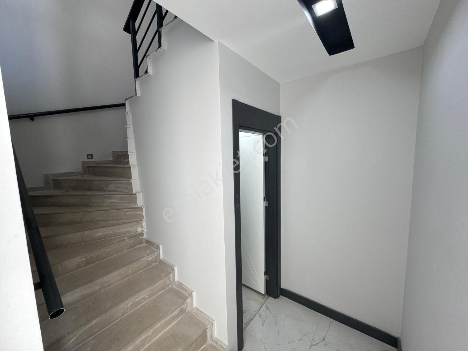 Akçinler Emlaktan Aydın Didim Fevzipaşa Mahallesi Uslu Sitesinde Satılık Bitişik Nizam - Görsel 21