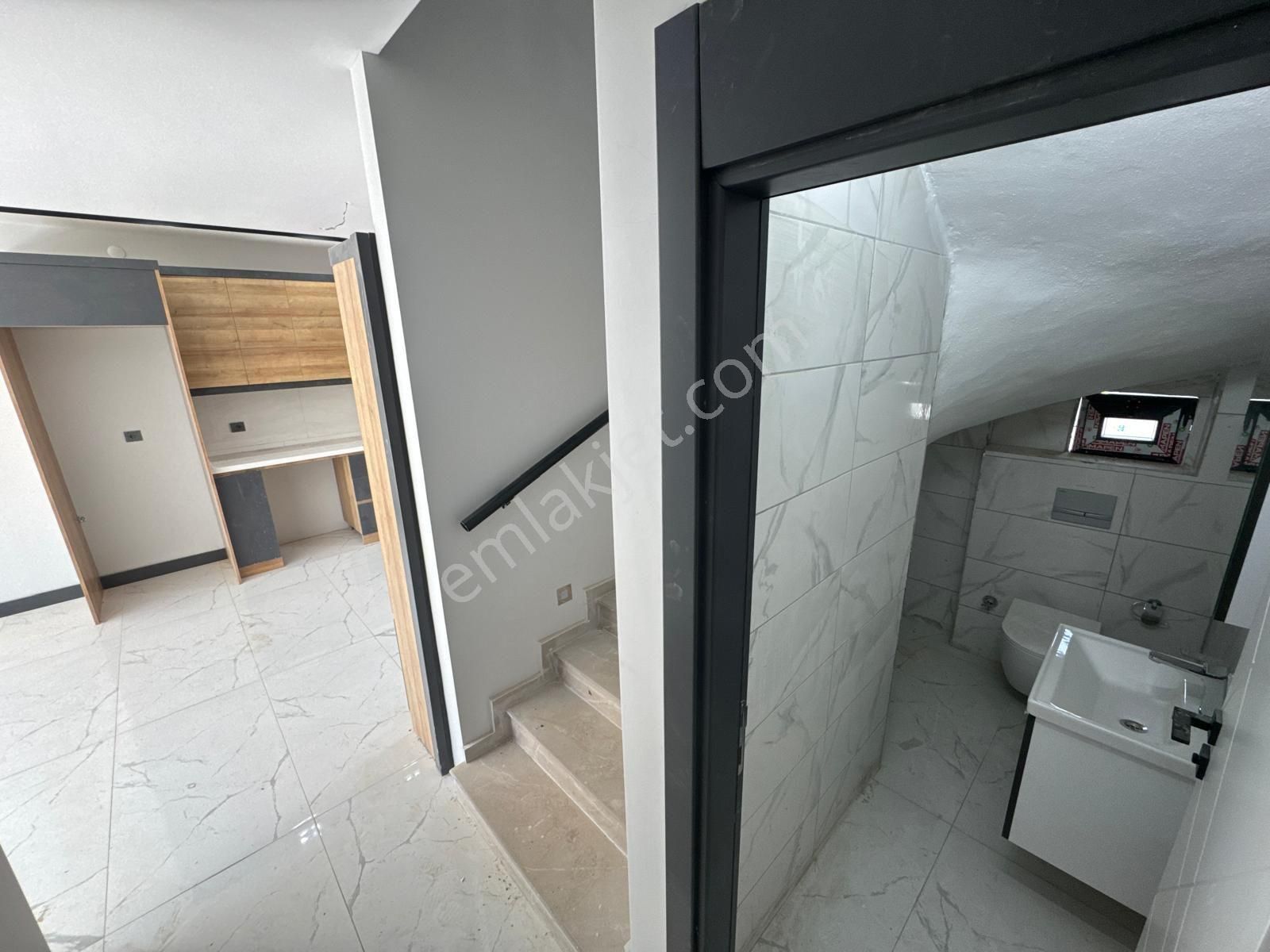 Akçinler Emlaktan Aydın Didim Fevzipaşa Mahallesi Uslu Sitesinde Satılık Bitişik Nizam - Görsel 6