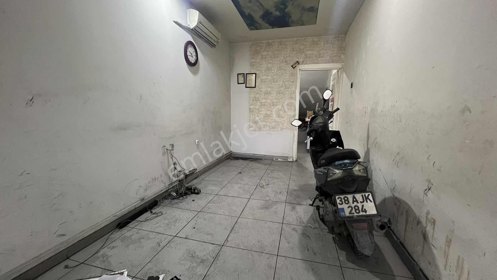 Konal / Hürriyet Mah. Ana Cadde Üzeri Kiralık Dükkan - Görsel 10