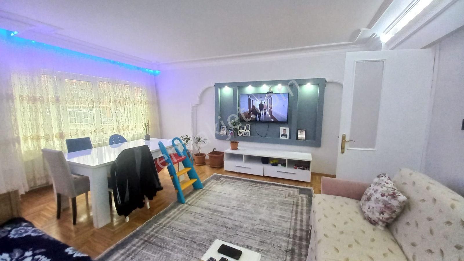 Berrak Gayrimenkul'den Açı Koleji Arkası 5+1 180m2 Fırsat Daire! - Görsel 23