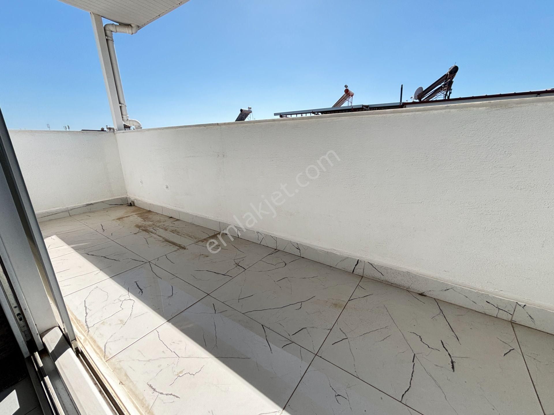 İzmir Seferihisar Payamlı'da Plaja 500 M Ferah Yapılı 3+1 Satılık Villa - Görsel 34