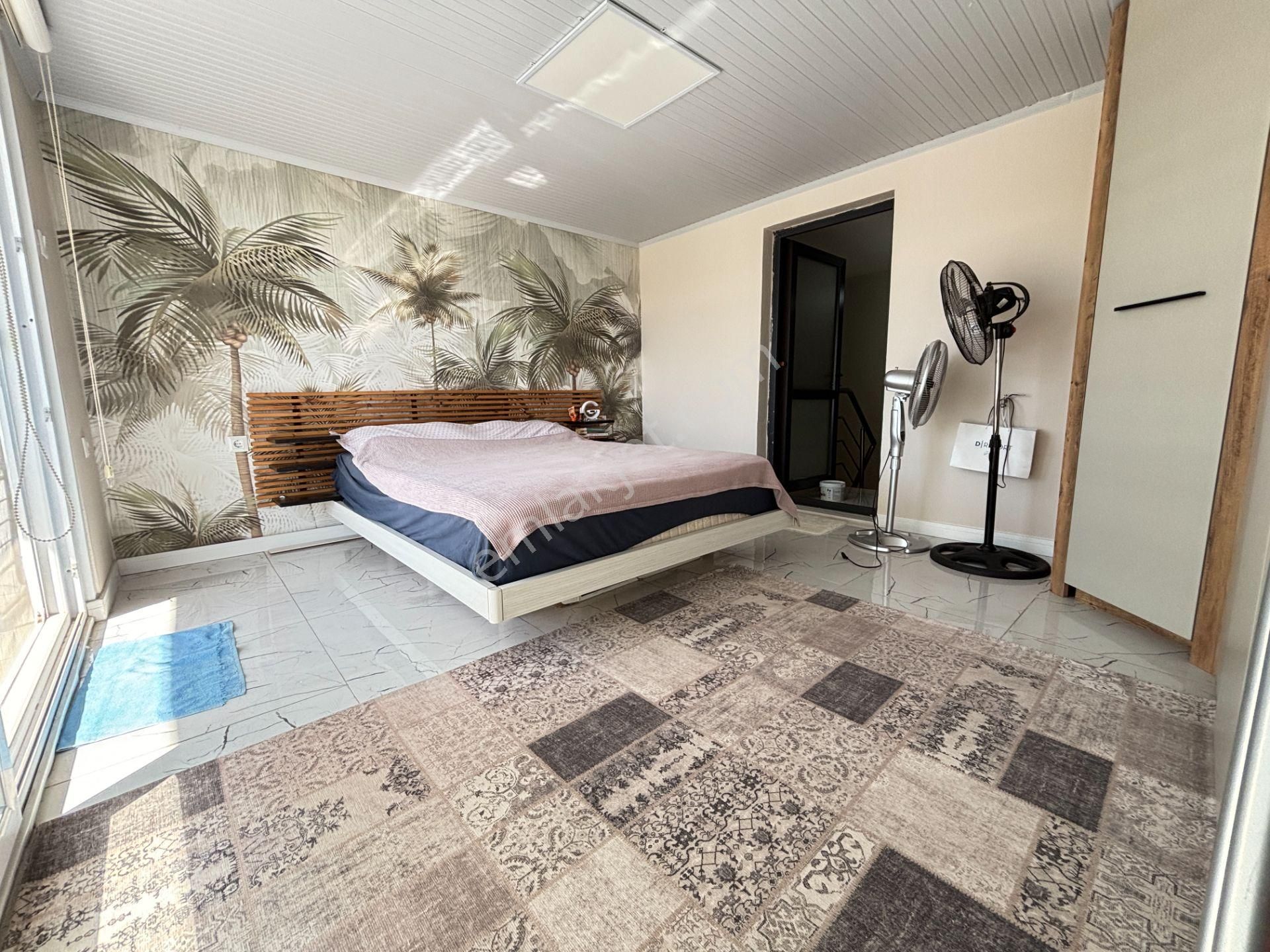 İzmir Seferihisar Payamlı'da Plaja 500 M Ferah Yapılı 3+1 Satılık Villa - Görsel 32