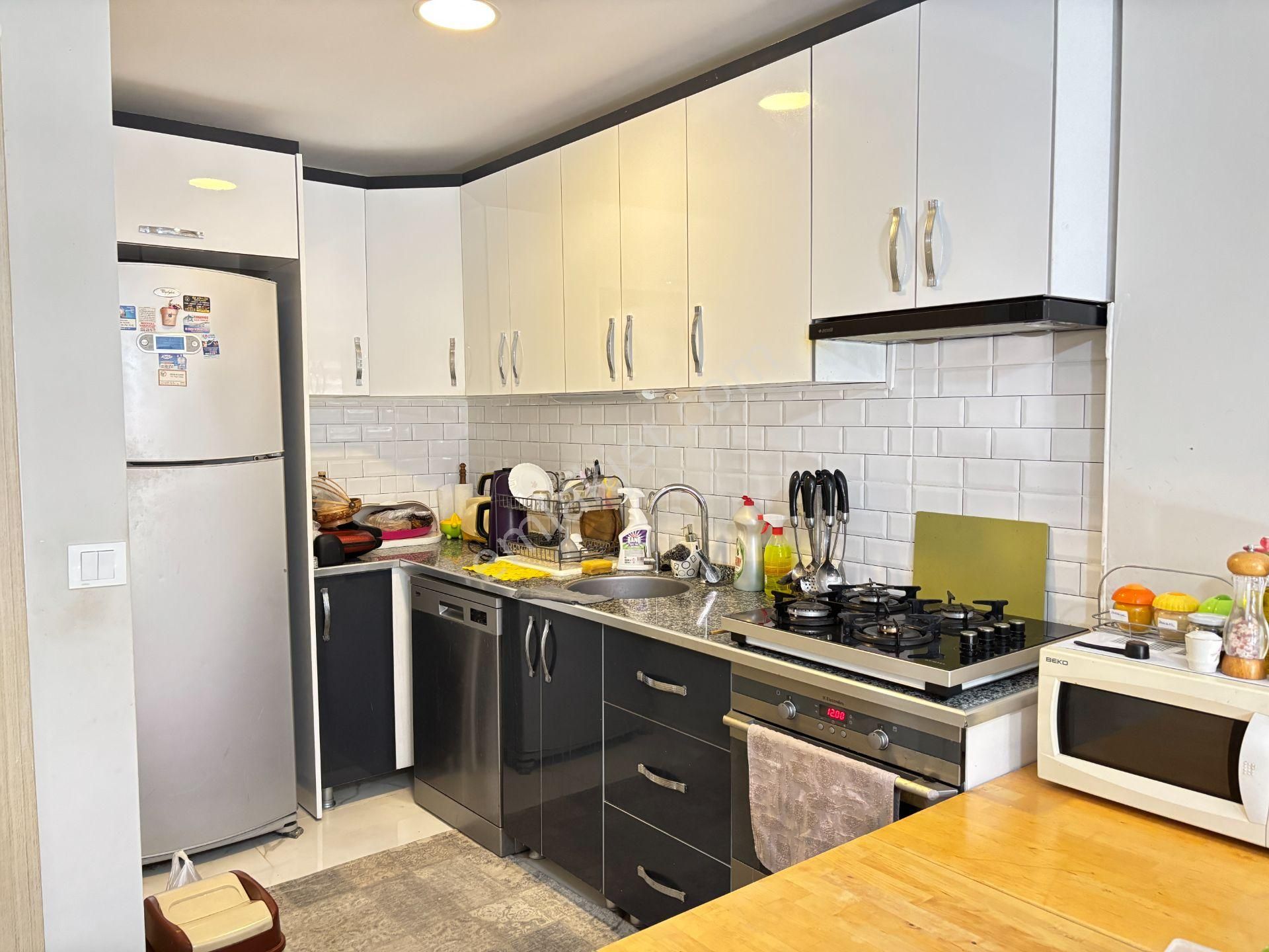 İzmir Seferihisar Payamlı'da Plaja 500 M Ferah Yapılı 3+1 Satılık Villa - Görsel 12