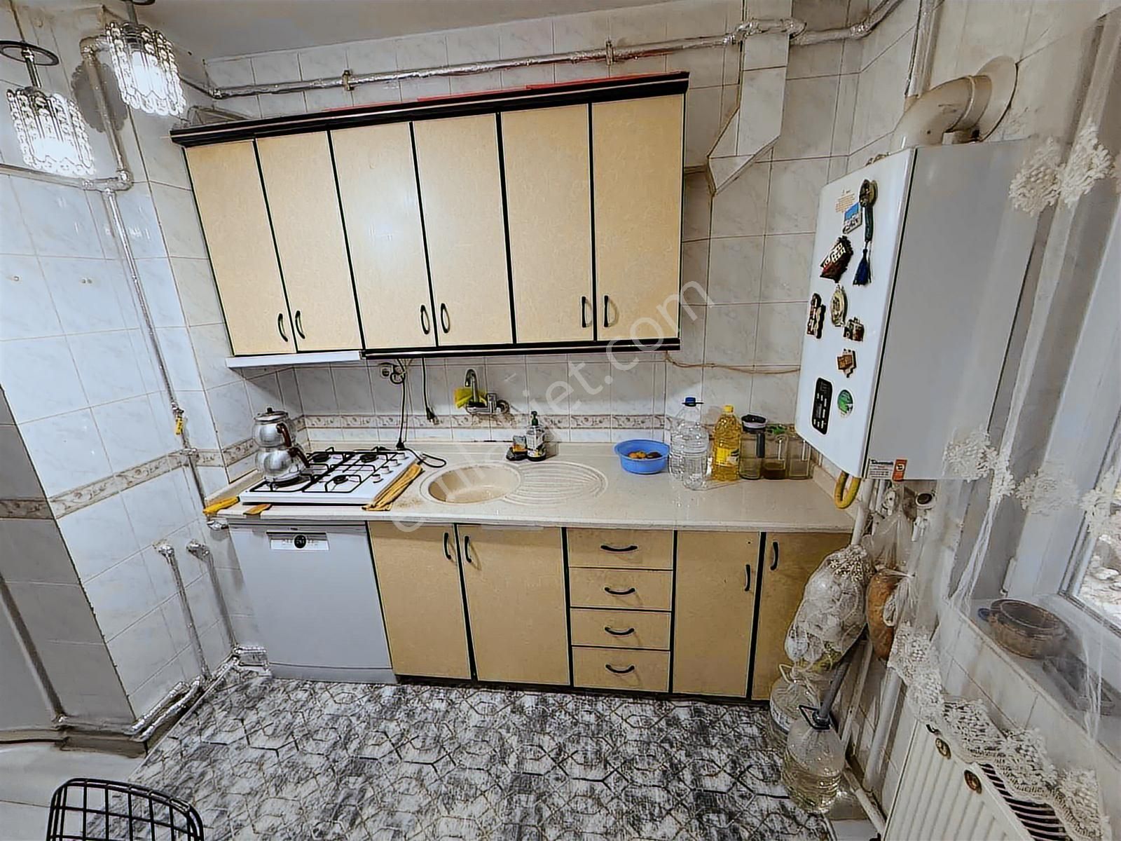 Şinası Okulu Yanında Esertepe Tam Merkezde Düz Giriş 3+1 - Görsel 18