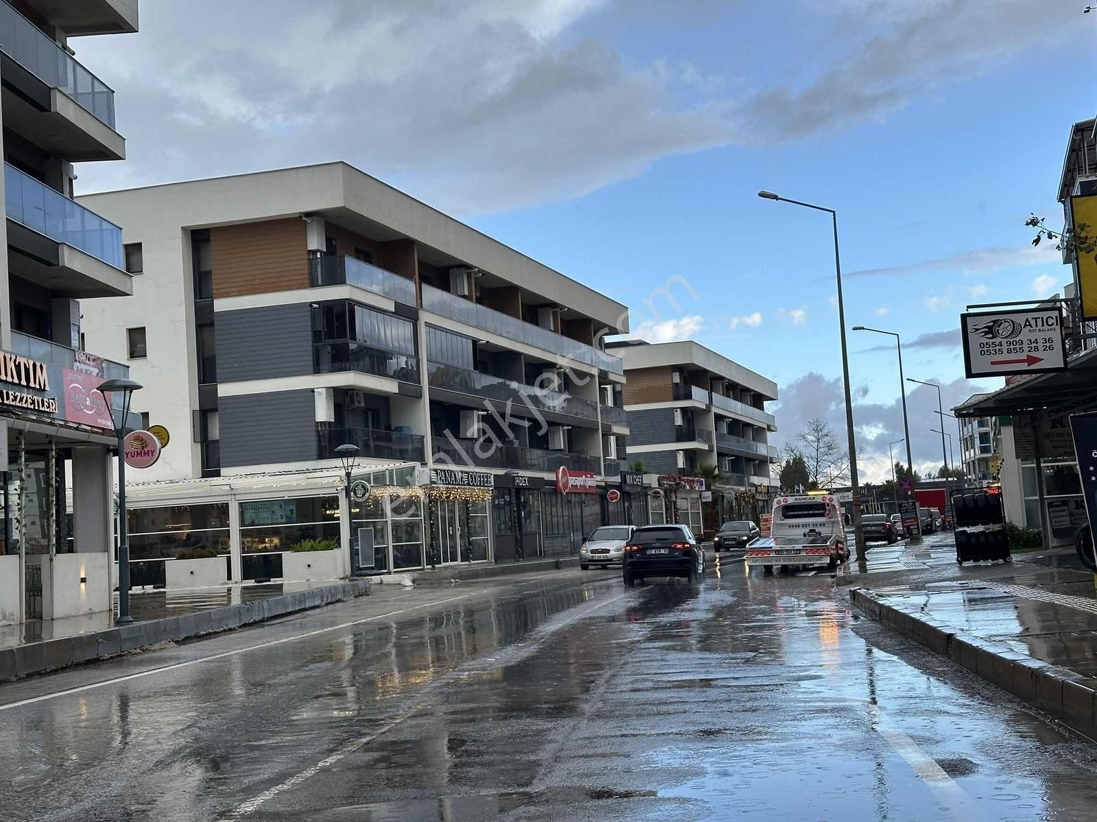 Eliz Grup'tan Cadde Üzerinde Eşyalı Krediye Uygun Satılık 1+1 - Görsel 2