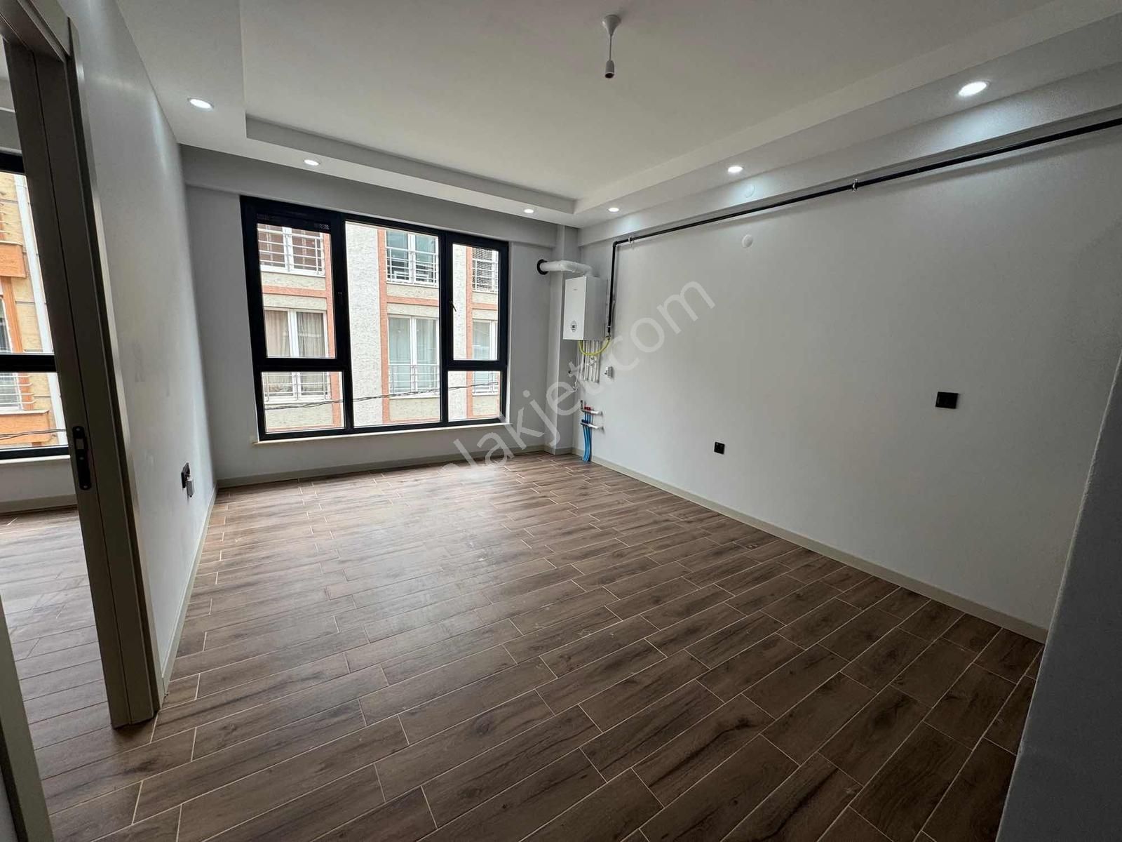 Sütlüce İçemkapısı Yanı Ön Cepheli Asansörlü Satılık 1+1 Daire - Görsel 4