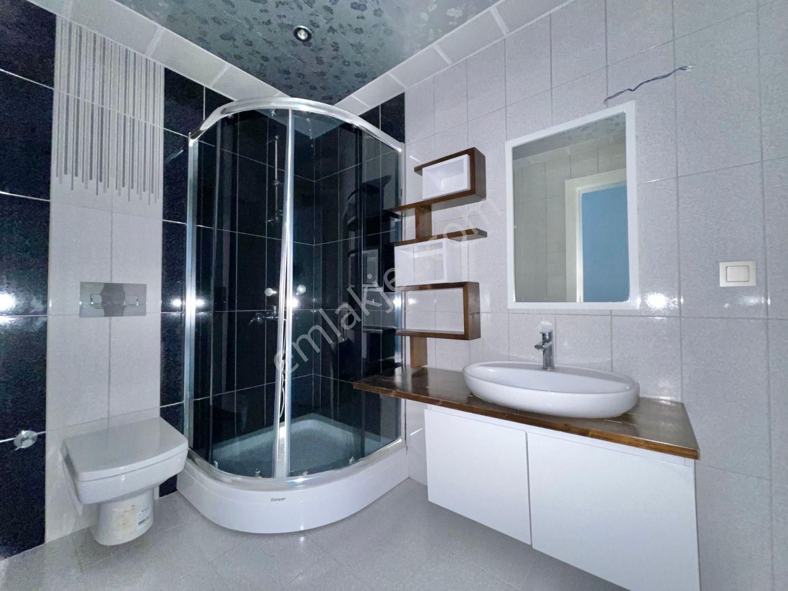 Nam-ak Emlak'tan K.otoparklı Manzaralı Güney C. 3+1 Site Dairesi - Görsel 22