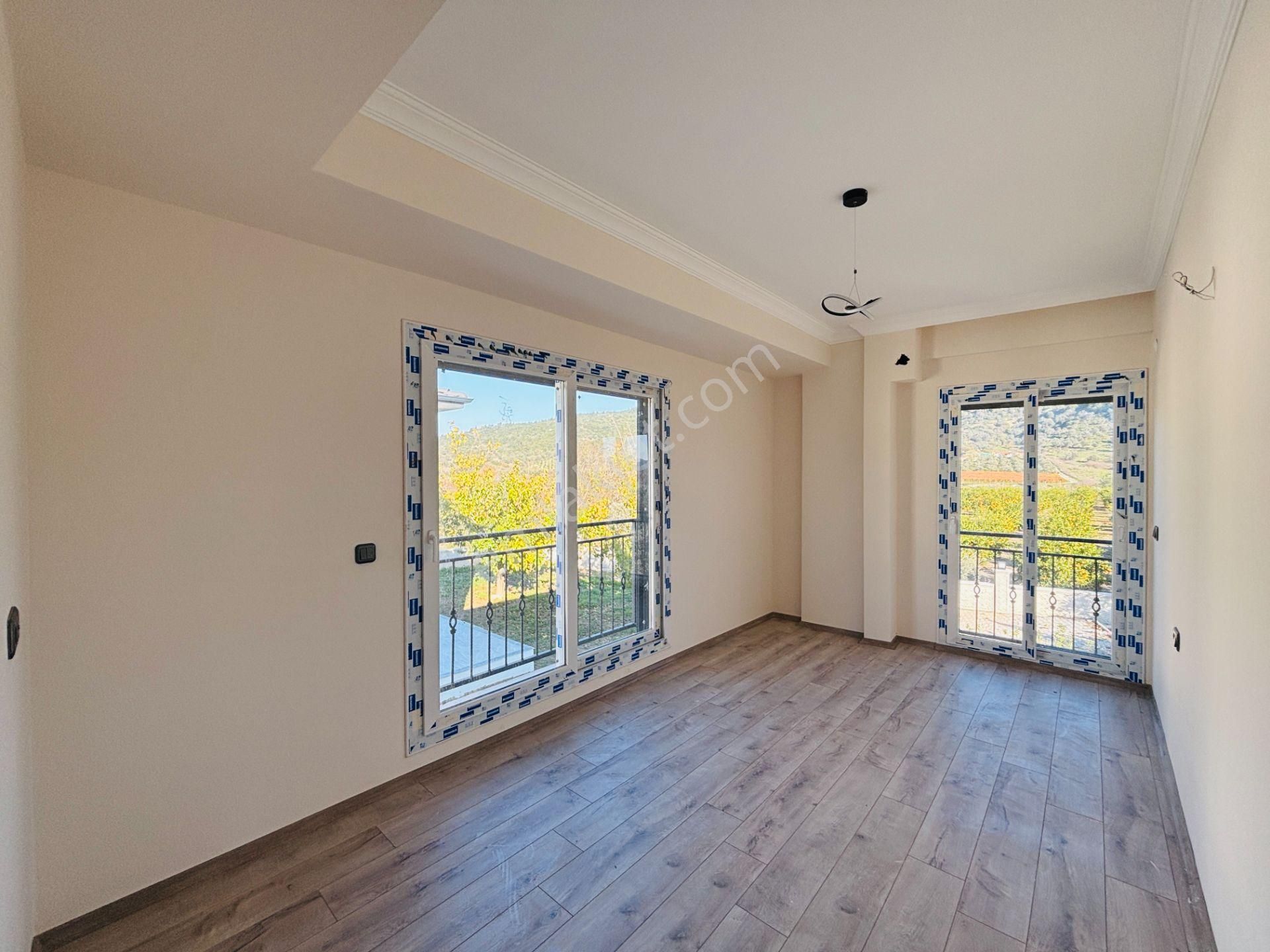 İzmir Seferihisar Kavakdere Mahallesi’nde Site İçerisinde 3+1 Dubleks Villa - Görsel 25